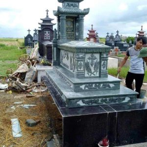 Mộ công giáo - MCG7